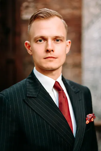 Adwokat Piotr Warzycki